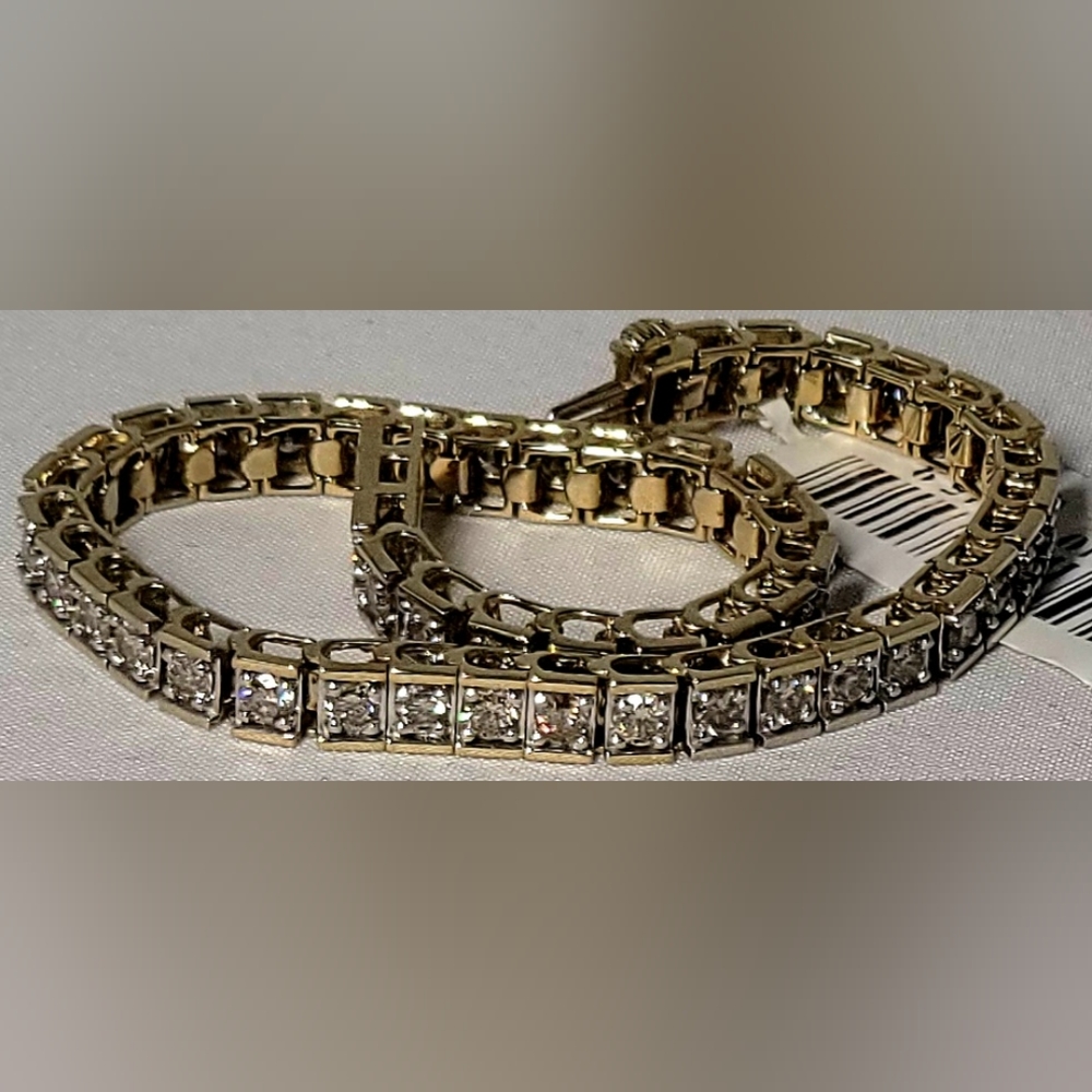 10k Gold tennis bracelet